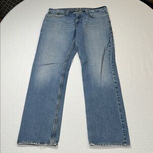 Men's Roebuck & Co broken in Straight-Leg Jeans in Light Blue Wash